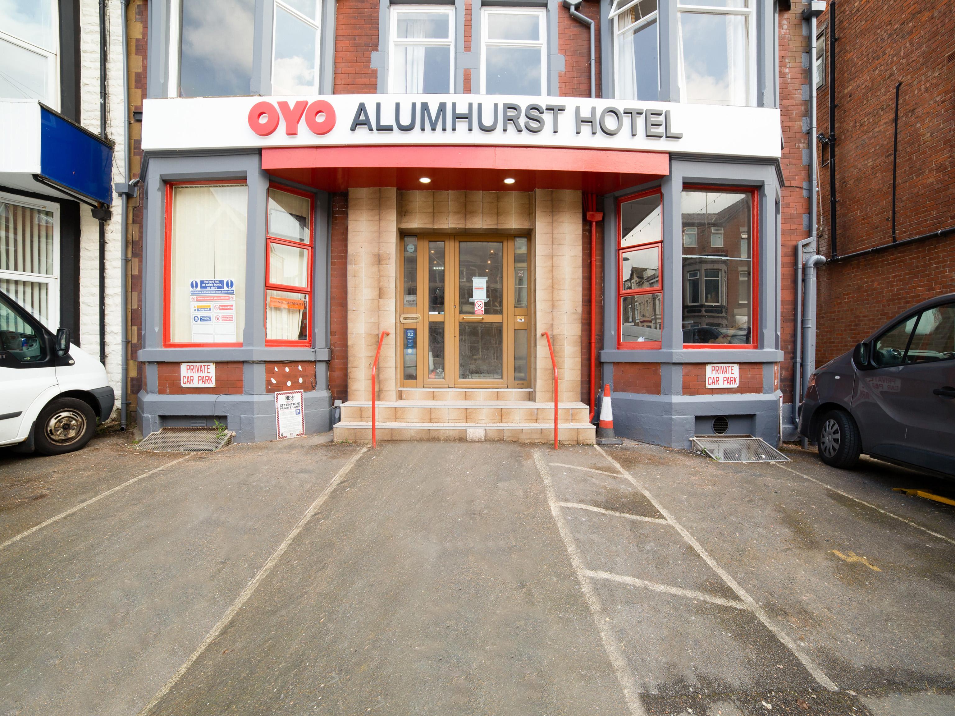 Alumhurst Pensión 3*